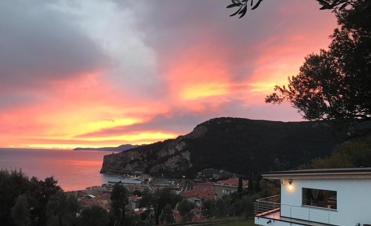 Belvedere20Guesthouse Finale Ligure Bagian luar foto